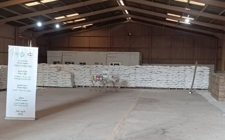 مؤسسة ماجد السعدي للتجارة تنفذ مشروع توريد السلال الغذائية لـ 1880 أسرة في عدن