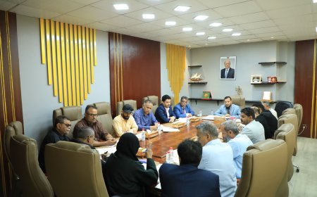 برئاسة المحافظ عبد الرحمن شيخ.. 31 مليار ريال تقدير البرنامج الاستثماري في العاصمة عدن للعام 2026