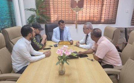 عميد كلية طب الأسنان ونقيب أطباء أسنان عدن يبحثان الأنشطة الرمضانية ويقرّان حزمة فعاليات علمية ورياضية