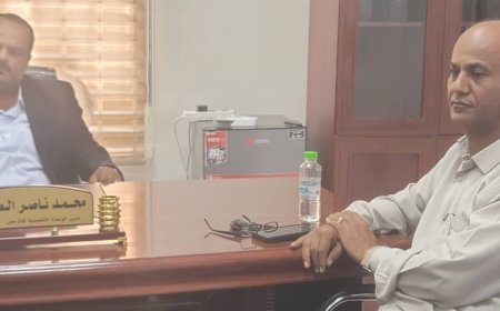 مدير عام الوحدة التنفيذية للنازحين بالعاصمة عدن يلتقي ممثل الهلال الأحمر اليمني فرع عدن