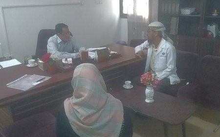 مدير عام مستشفى الأمراض النفسية يلتقي مسؤولة الصحة النفسية في مؤسسة الرعاية التنموية