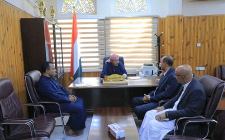 وكيل المحافظة يلتقي بمدير عام مديرية سيئون عقب استلام مهامه الرسمية