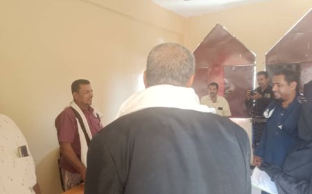 وكيل محافظة أبين ومدير عام الخدمة المدنية يطّلعان على انتظام الدوام في مكاتب خنفر خلال شهر رمضان