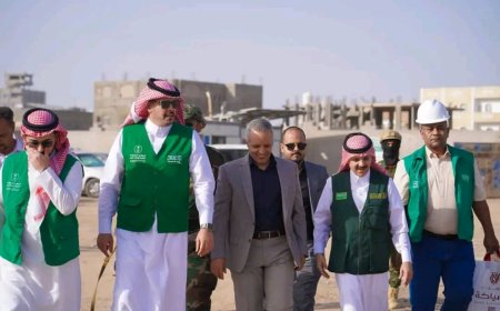 وزير الشؤون الاجتماعية والعمل يتفقد مشروع مركز تأهيل الأطفال ذوي الإعاقة في عدن