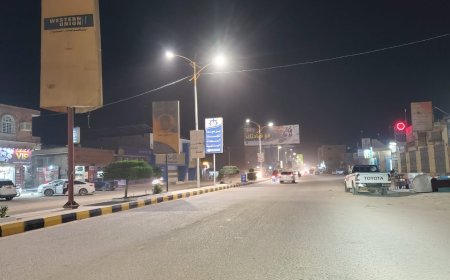 مكتب الأشغال العامة والطرق يستكمل أعمال الإنارة وتركيب كاشفات LED بعدد من شوارع المدينة