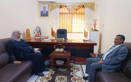 الوزير القدسي يناقش أوضاع مؤسسات التعليم العالي الحكومية والأهلية وتعزيز جودة المخرجات الأكاديمية