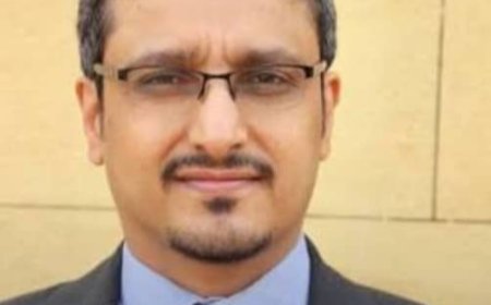 وكيل وزارة الثقافة يهنئ بتعيين مطيع دماج وزيراً للثقافة والسياحة