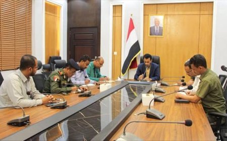 وكيل حضرموت الجيلاني يرأس اجتماعا مشتركاً لمعالجة أزمة الغاز المنزلي ويشكل لجنة لمتابعة الكميات وضبط المخالفين