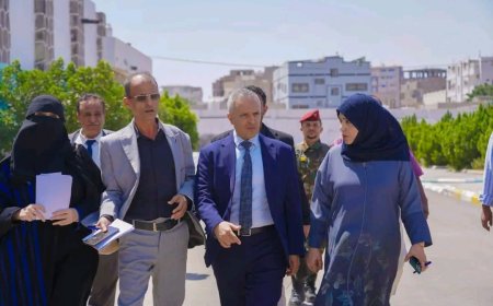 وزير الشؤون الاجتماعية والعمل يطلع على سير العمل في صندوق رعاية وتأهيل المعاقين