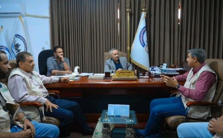 وزير الشؤون الاجتماعية والعمل يلتقي بممثلي المؤسسة الطبية الميدانية