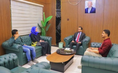 وزير الخدمة المدنية والتأمينات يلتقي رئيسة بعثة أطباء بلا حدود البلجيكية