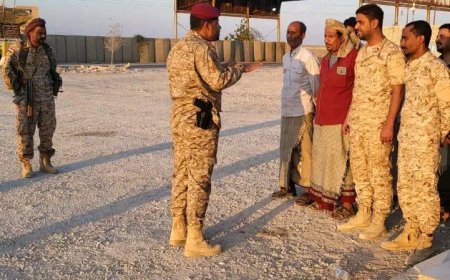 قائد لواء الضبة ينفذ زيارات ميدانية تفقدية للنقاط والمواقع الخارجية بالشحر