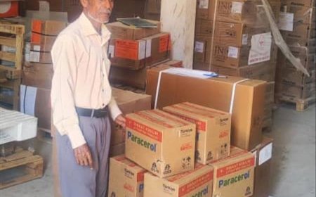 البرنامج الوطني للامداد الدوائي يرفد عدد من المرافق الصحية بالأدوية والمستلزمات الطبية المتنوعة