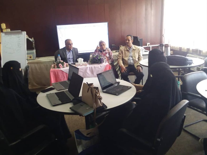 مركز العلوم والتكنولوجيا بجامعة عدن ينظم دورة في التحليل الإحصائي الحديث