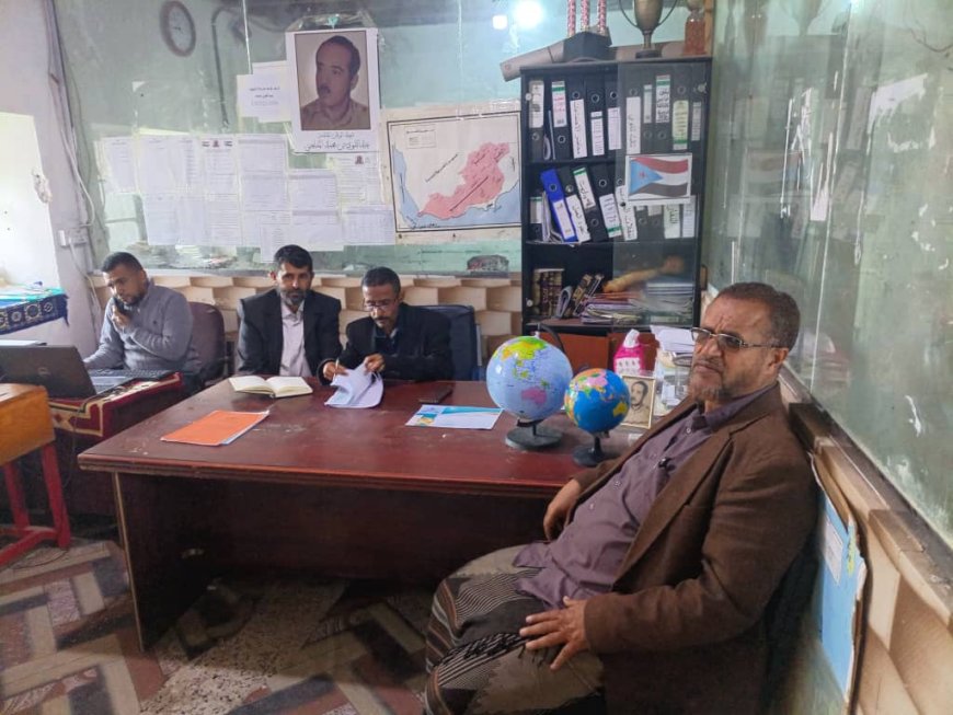 التوجيه التربوي المركزي لحج يزور مدرسه الشهيد عبدالقوى بالمفلحي