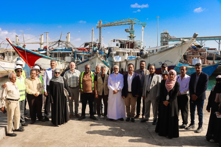 برعاية الوزير السقطري.. تسليم موقع مشروع إنشاء رصيف الدوكيارد السمكي في عدن بتمويل ألماني