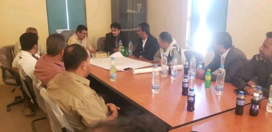 مكتب الأشغال وهيئة الأراضي بشبوة تدشن المخططات العمرانية الجديدة بمديرية الروضة