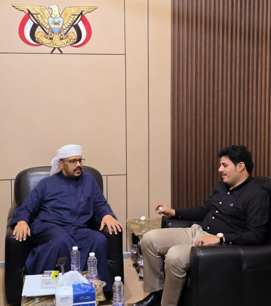 مدير مصلحة شؤون القبائل يناقش مع مدير شركة النفط سبل التنسيق المشترك