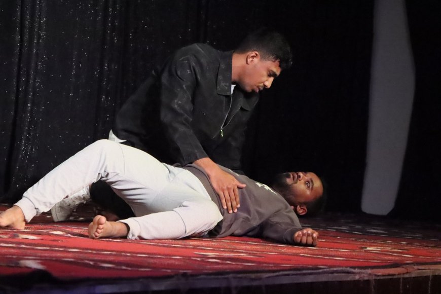 سيئون تشهد ملحمة فنية اجتماعية رائعة ابدع فيها الشباب لمناصرة قضايا الصحة النفسية