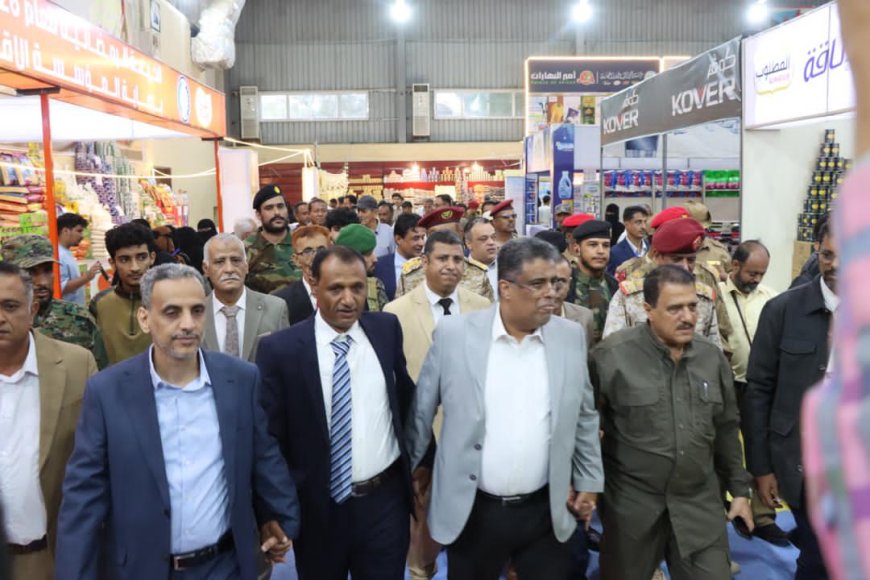 المؤسسة الاقتصادية اليمنية تدشن الخيمة الرمضانية في عدن 