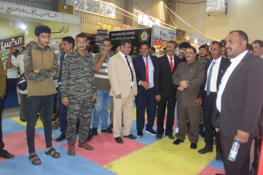 المؤسسة الاقتصادية اليمنية تدشن الخيمة الرمضانية في عدن