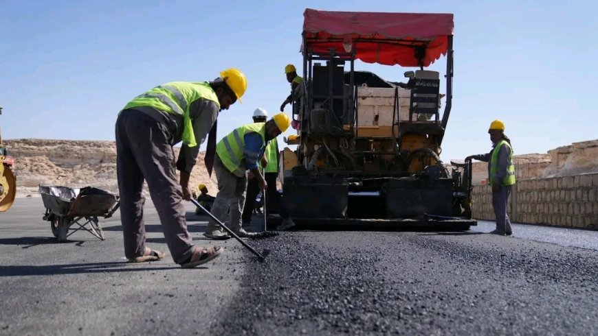 الانتهاء من أعمال سفلتة وتأهيل أجزاء من ساحة جمارك شحن وبلوغ نسبة الإنجاز 90٪