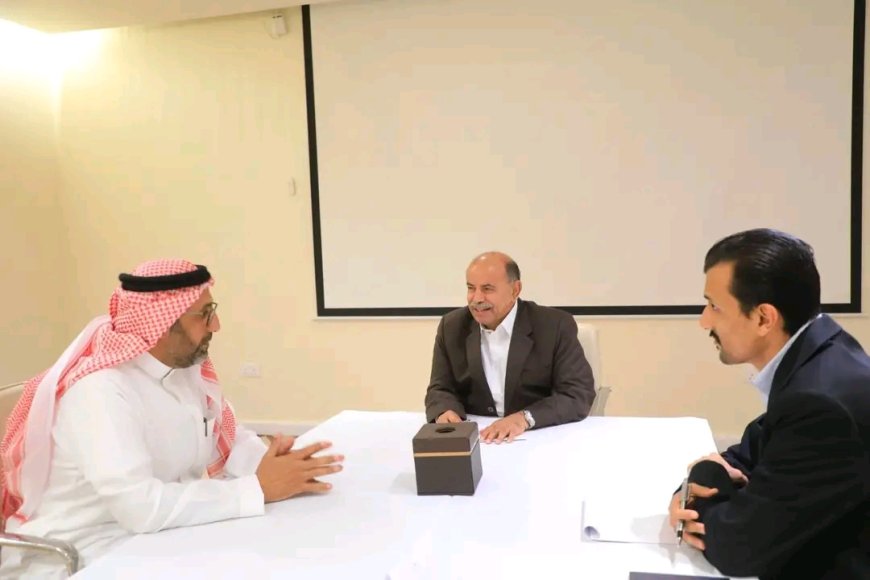 عضو مجلس القيادة ومحافظ حضرموت يطلع على تدخلات وجهود مركز الملك سلمان للاغاثة والاعمال الإنسانية بحضرموت