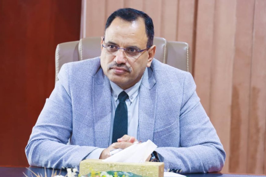 هيئة مصائد خليج عدن تهنئ الوزير السقطري بإعادة تعيينه وزيرًا للزراعة والأسماك في حكومة الكفاءات