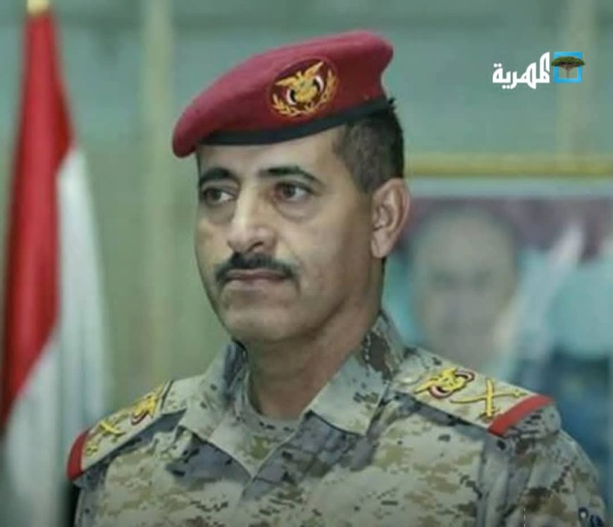 العميد الركن أحمد لقلم يهنئ وزير الدفاع بنيل ثقة القيادة السياسية