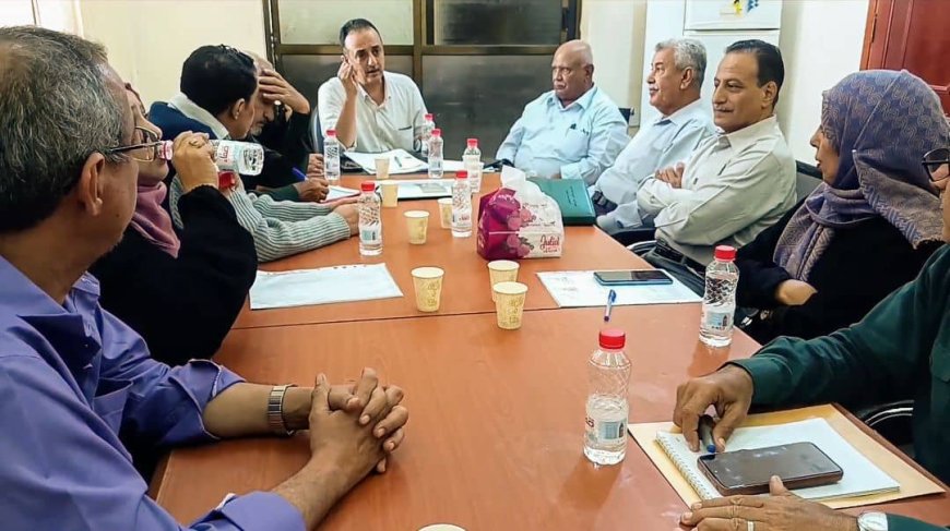 برئاسة الدكتور الشعبي.. مكتب صحة عدن يناقش خطة الاستعداد لشهر رمضان المقبل