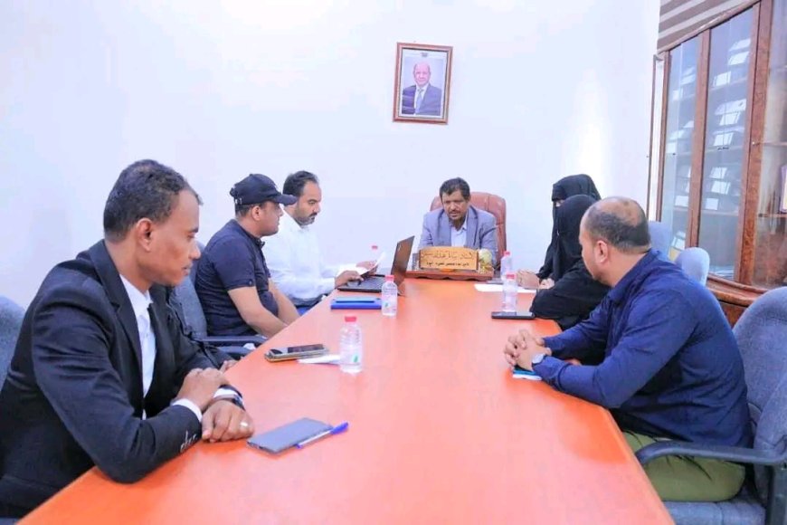 أمين محلي المهرة يقر خطة مسح ميداني شامل لمواجهة تزايد حالات السرطان بالمحافظة