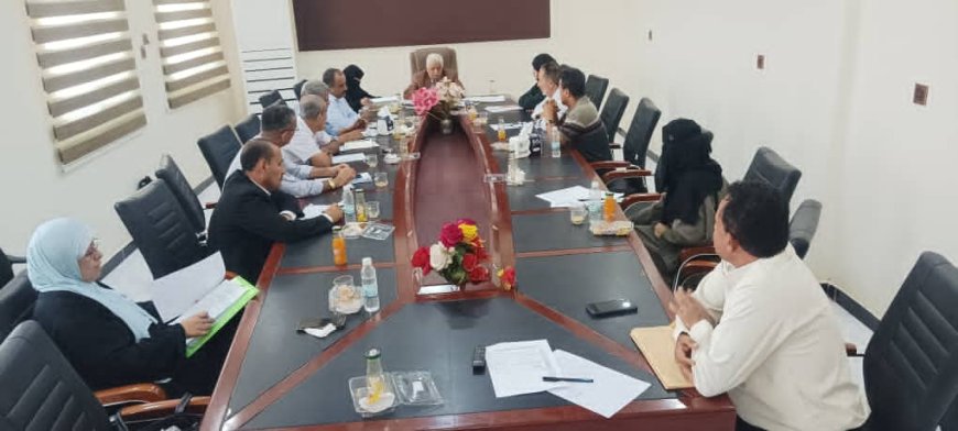 مجلس جامعة لحج يعقد دورته الأولى لشهر يناير 2026 ويناقش عددًا من الموضوعات