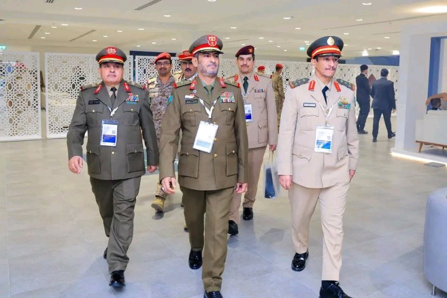 رئيس هيئة الأركان يبحث مع نظيره السعودي تعزيز التعاون العسكري وتطوير الشراكة الدفاعية