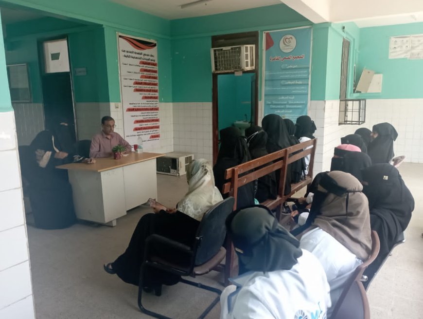 بتوجيه من الشعبي.. مدير صحة المنصورة يتفقد مجمع القاهرة الصحي ويشيد بجودة خدمتها