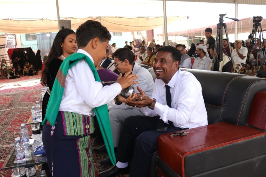 صندوق نظافة ساحل حضرموت يدشن فعاليات أسبوع النظافة والبيئة 2026 بمديرية الديس الشرقية