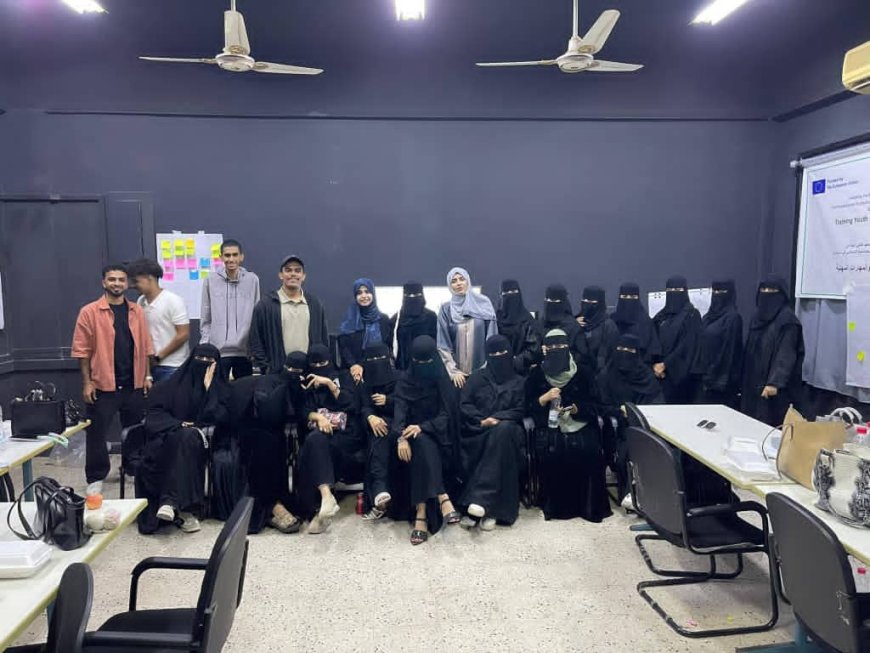 تنفيذ المعهد التقني الصناعي بعدن .. مناقشة مشاريع رواد الأعمال الشباب ضمن دورة ريادة الأعمال والمشاريع الصغيرة 