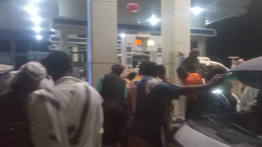 متابعة ميدانية لضبط توزيع الغاز بعد شكاوى من إغلاق محطات في الحوطة وتبن