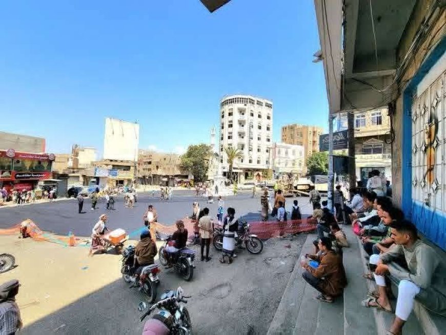 تعز.إشادة شعبية بجهود المشمر في تعبيد شـوارع مديرية القاهرة