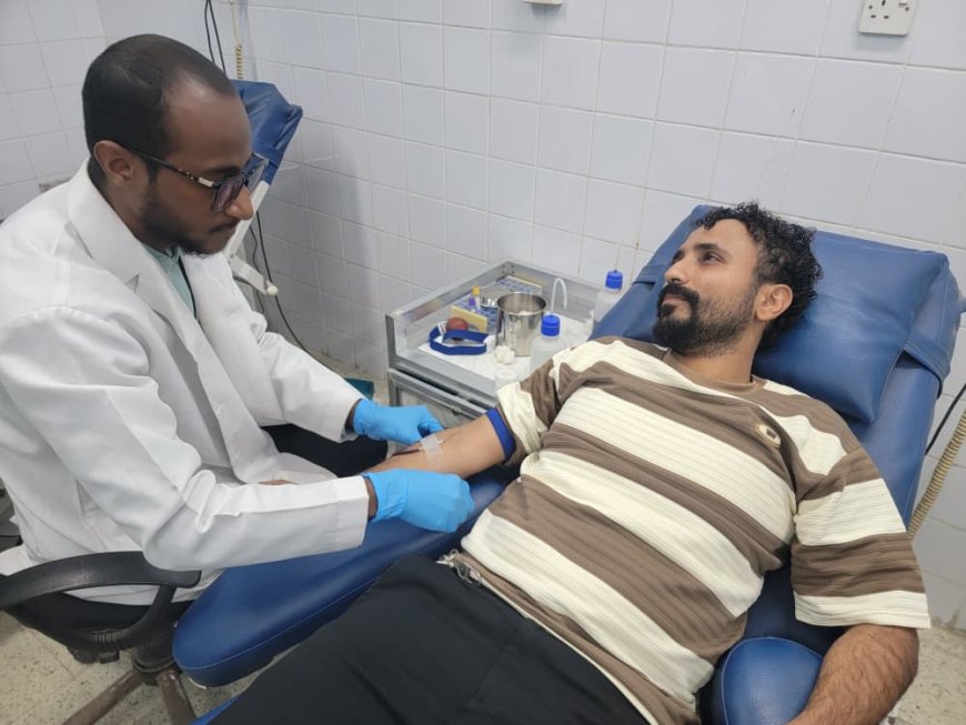 المركز الوطني لنقل الدم وأبحاثه بعدن يعلن مواعيد الدوام الرسمي خلال شهر رمضان