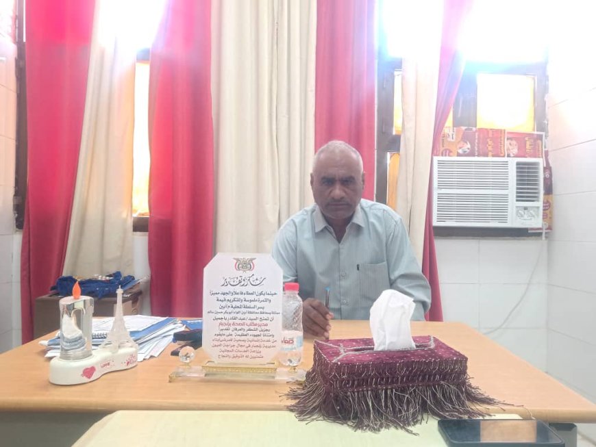 مدير الصحة بزنجبار يقدم شكره لبعثة المخيم الطبي لأستئصال اللوزتين في ختام أعماله 