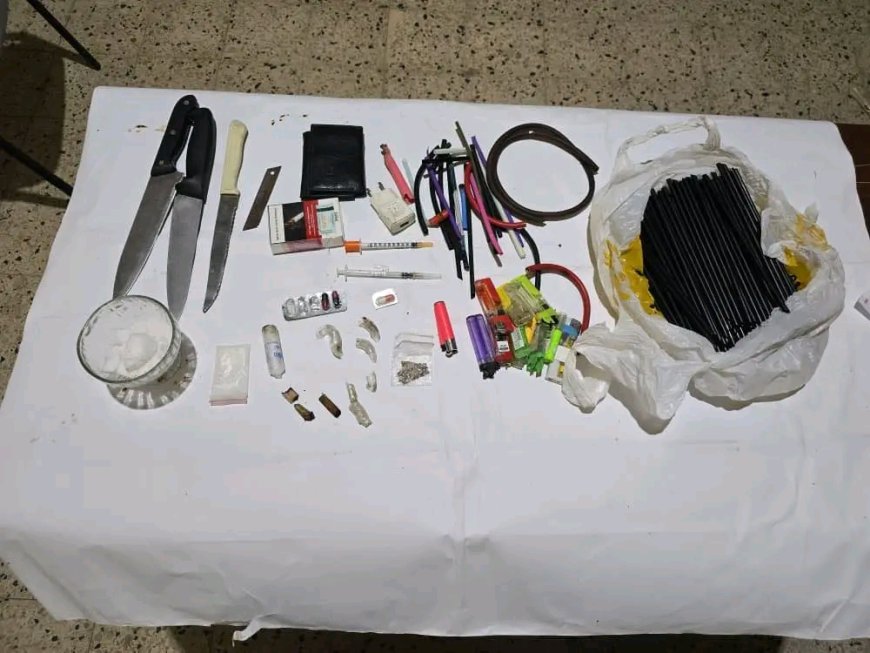 مكافحة المخدرات تداهم عزبة شبابية آخرى وتضبط عصابة لترويج الشبو والحشيش بمنطقة فوة غرب المكلا