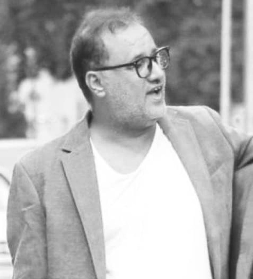 حضور واسع في منصة الشهداء بردفان لتقديم واجب العزاء بوفاة الكاتب والناقد المسرحي عبدربه الهيثمي