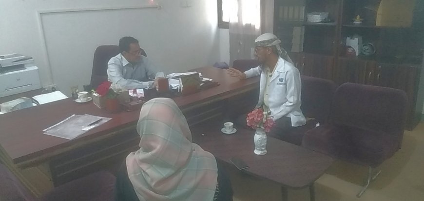 مدير عام مستشفى الأمراض النفسية يلتقي مسؤولة الصحة النفسية في مؤسسة الرعاية النفسية التنموية