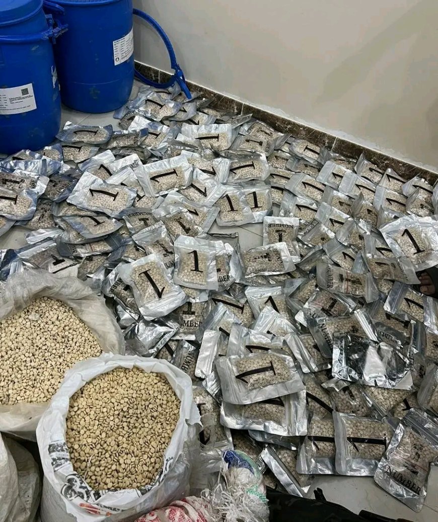 المقدم مياس الجعدني يشيد بجهود الحملة الأمنية المشتركة في رأس العارة بعد ضبط مليون قرص كبتاجون