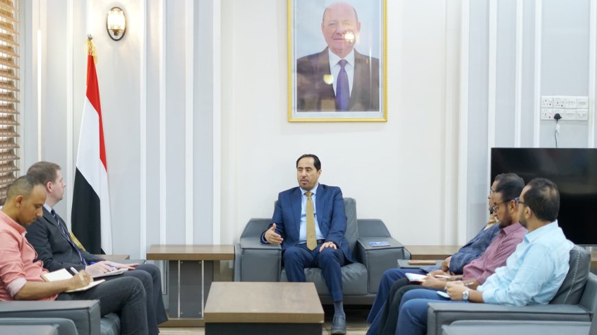 البكري يبحث مع مكتب المبعوث الأممي جهود الحكومة وتطبيع الاوضاع