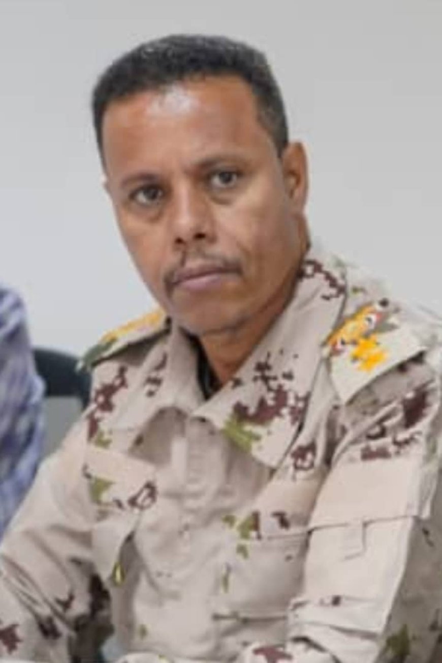 المؤسسة الاقتصادية اليمنية تنعي مدير أمنها العقيد الركن فاروق الداعري