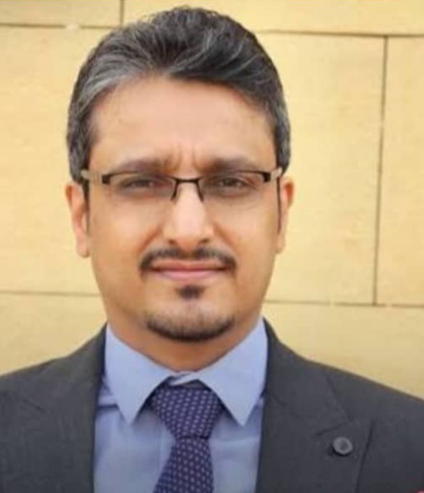 وكيل وزارة الثقافة يهنئ بتعيين مطيع دماج وزيراً للثقافة والسياحة