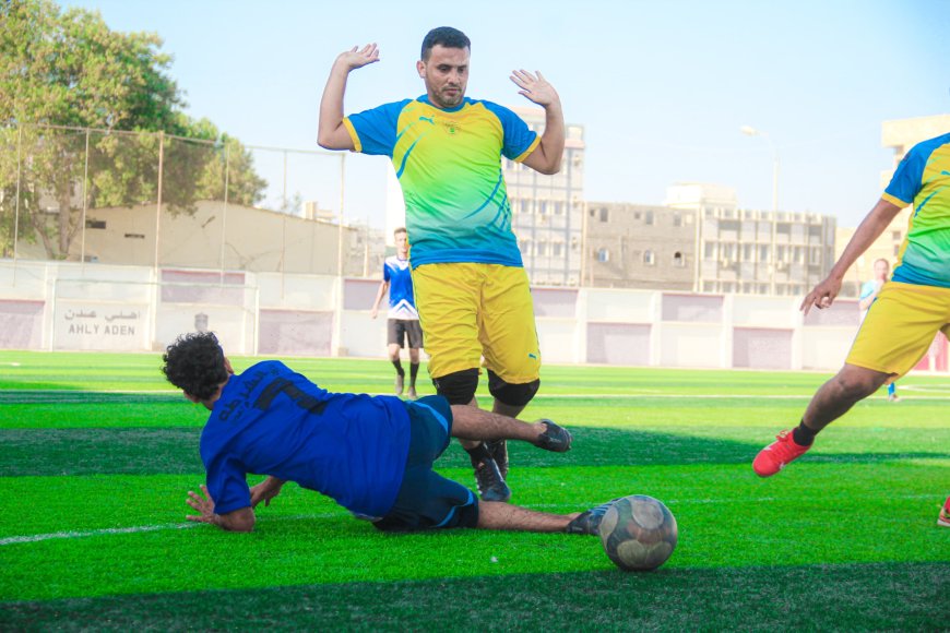 البريد يثبت حضوره والسراري يجدد آماله في كأس عدن الخماسية للشركات والمؤسسات 