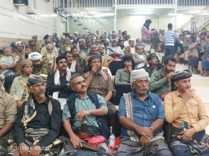 اللقاء الموسع القبلي والمشيخي والمدني بأبين يستنكر قرار تغيير قيادة الحزام