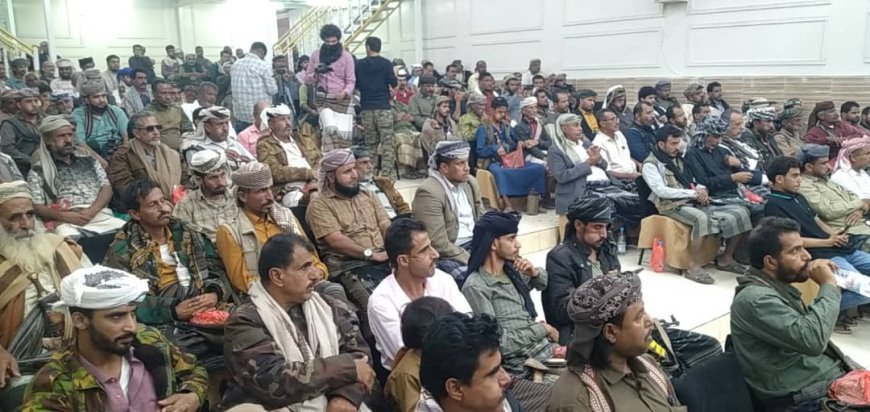 إنعقاد اللقاء الموسع للقيادات والمشايخ ومنظمات المجتمع المدني في محافظة ابين